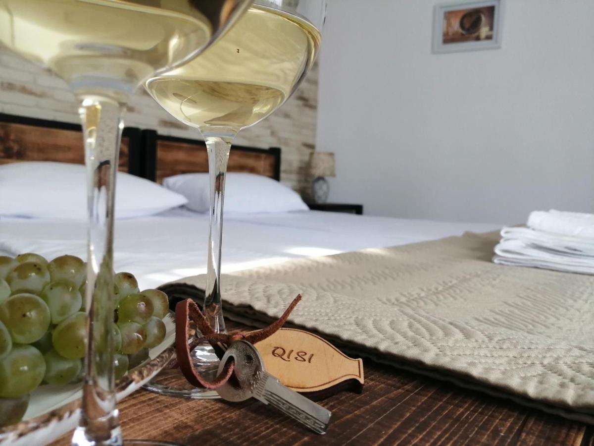 Winehouse Old Qvevri Apartments تبليسي المظهر الخارجي الصورة